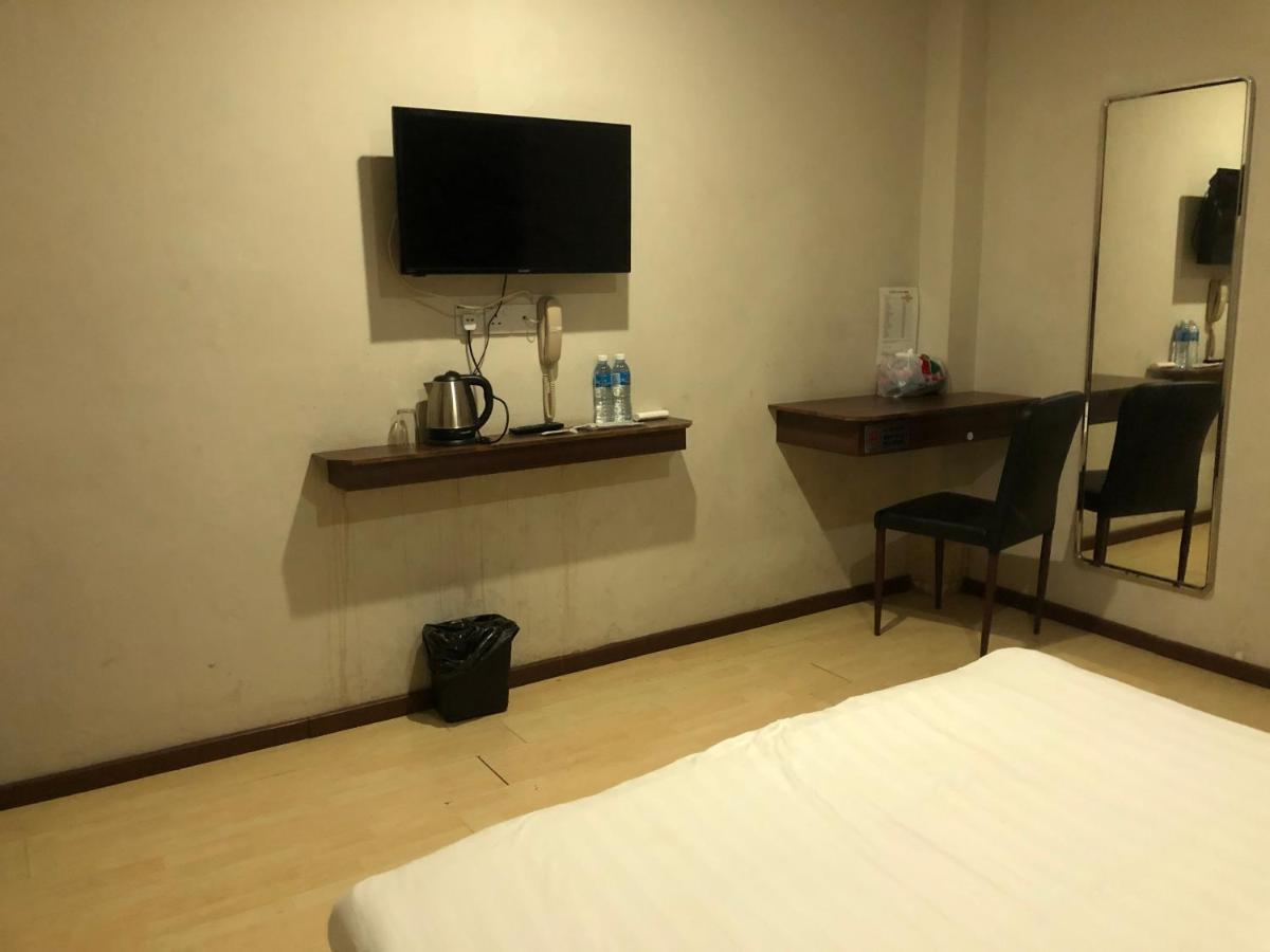 Super Oyo 90668 Joy Inn 미리 외부 사진